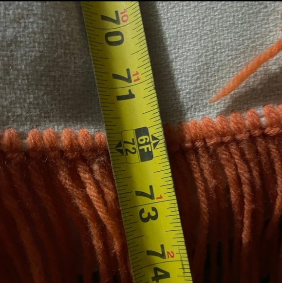 FINAL BEFORE GIFT Needlepoint Hand-.embroidered Fringed Floral bedspread blanket - Picture 7 of 11